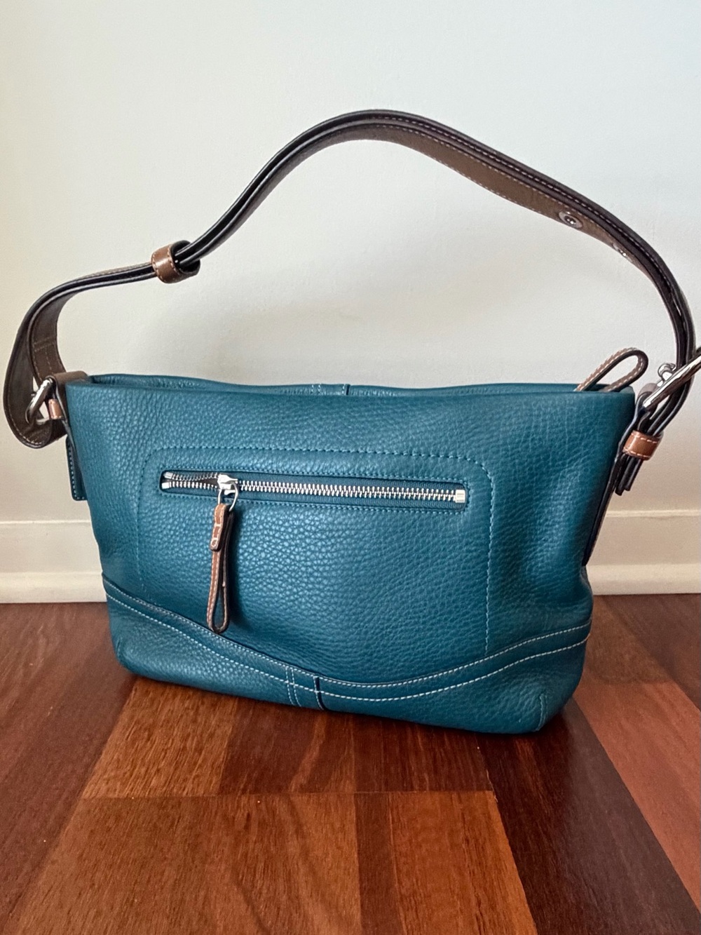 Coach Teal Pebbled Leather Shoulder Bag with Tan Strap - Picture 2 of 6